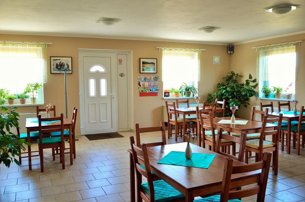 Kamyk nad Vltavou 卡梅克旅馆酒店 外观 照片